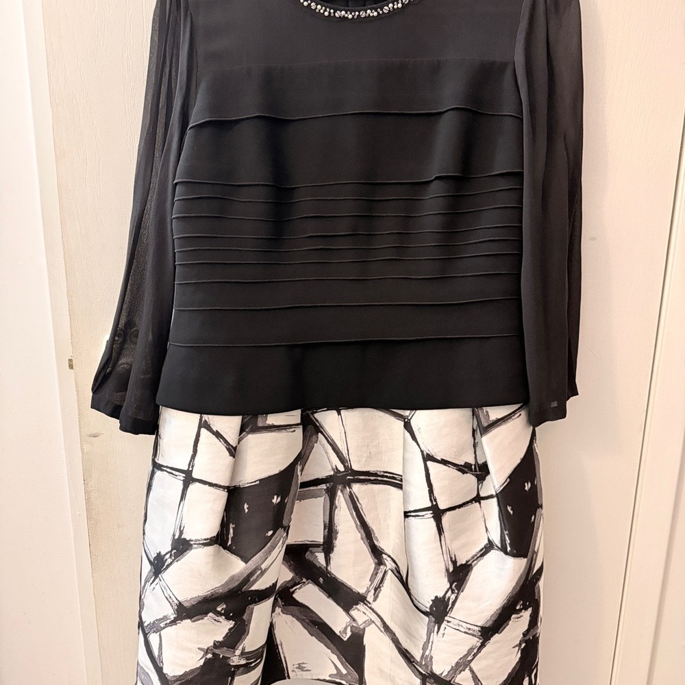 Elegant Black and White Midi Dress